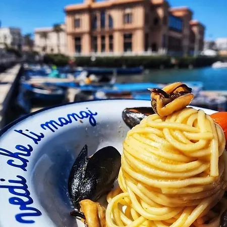 Сasa de vacaciones Dimora Carducci Bari