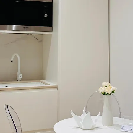 Dimora Carducci Feriehus *