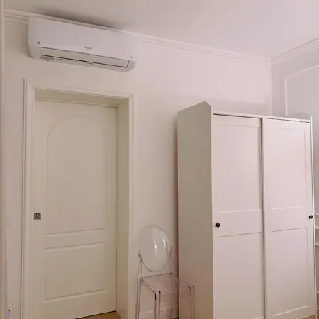Dimora Carducci * Барі